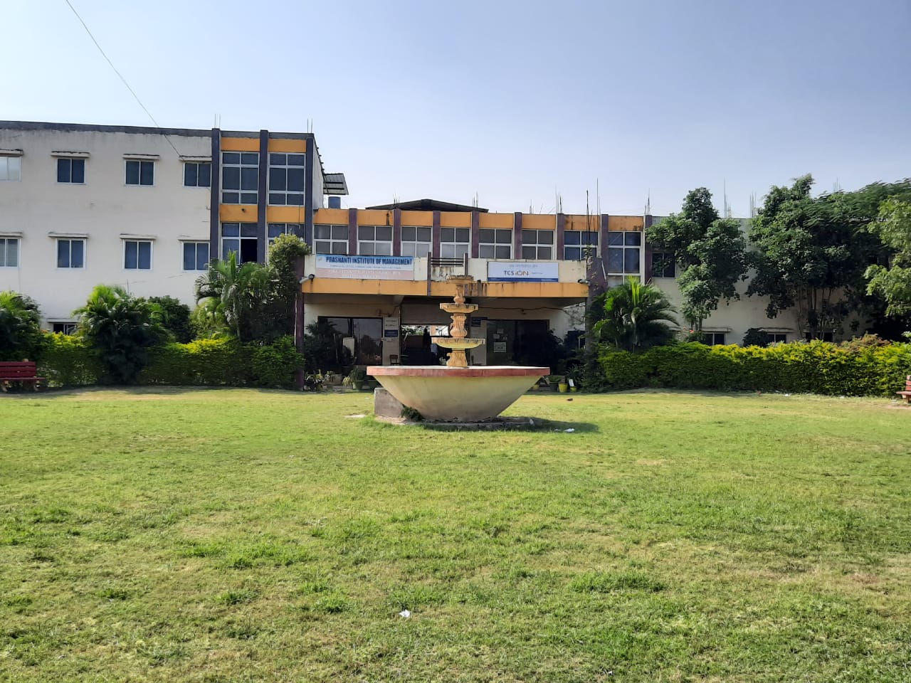 Prashanti Institute of Technology & Science Ujjain